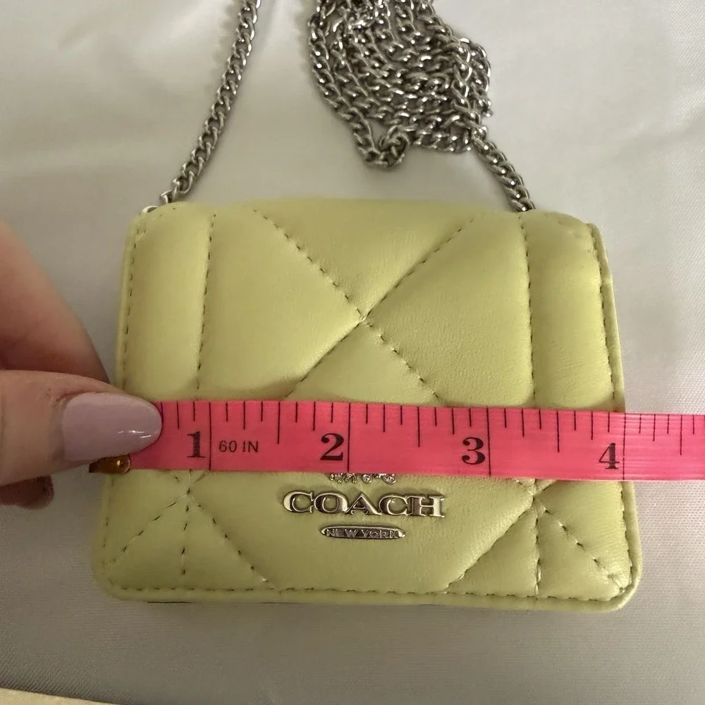 Coach Mini Wallet On A Chain With Puffy Diamond Quilting Light Lime Green Silver